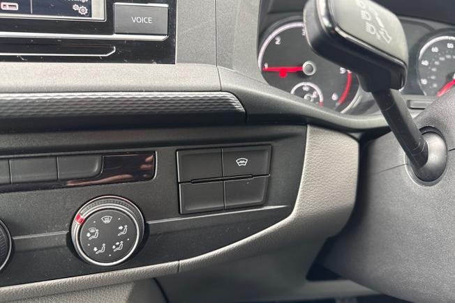 VOLKSWAGEN Transporter Photo 46