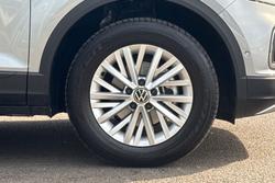 VOLKSWAGEN T-Roc Photo 5