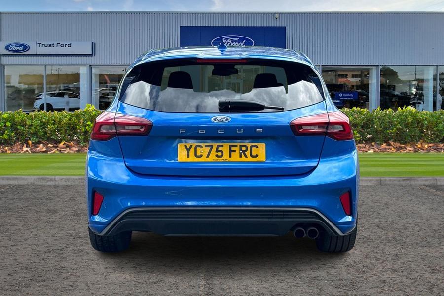Ford FOCUS Photo autoimg-5bfd5153119085c0078222e46555a60dd8881041.jpg