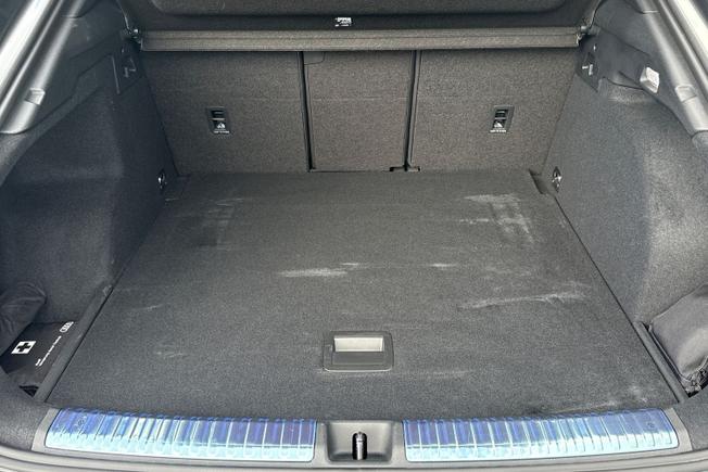 AUDI Q3 Photo 12