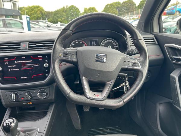 SEAT Ibiza Photo autoimg-5c01a477ebc8bd86af1cbdec65d0964814af8eab.jpg