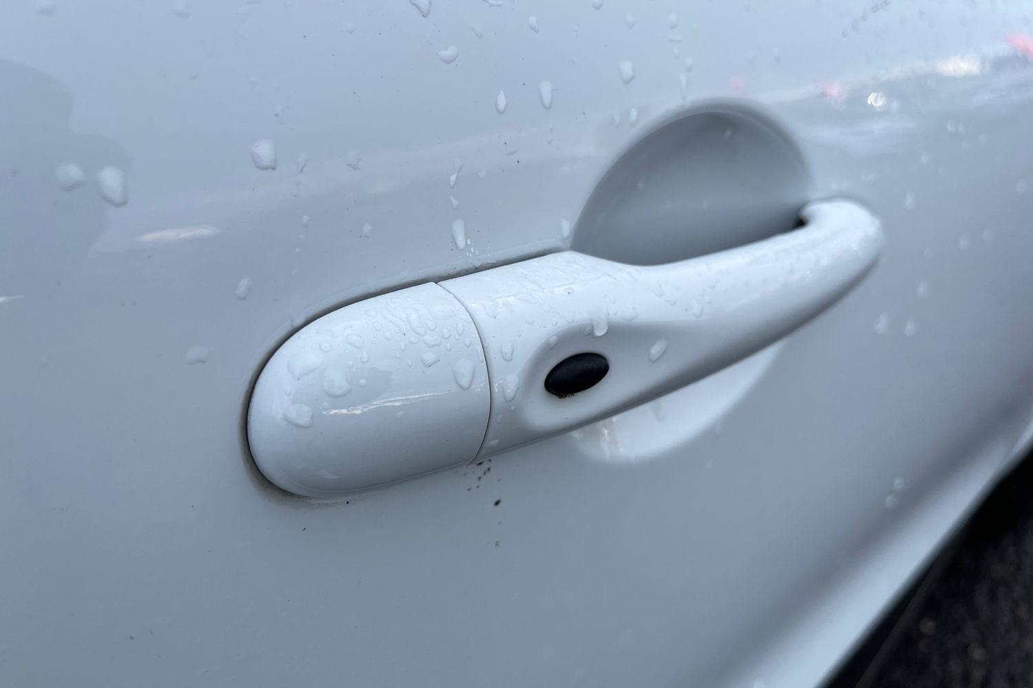 Renault CLIO Photo 36