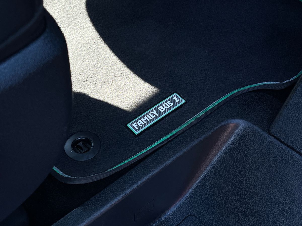 Peugeot e-Traveller Photo 31