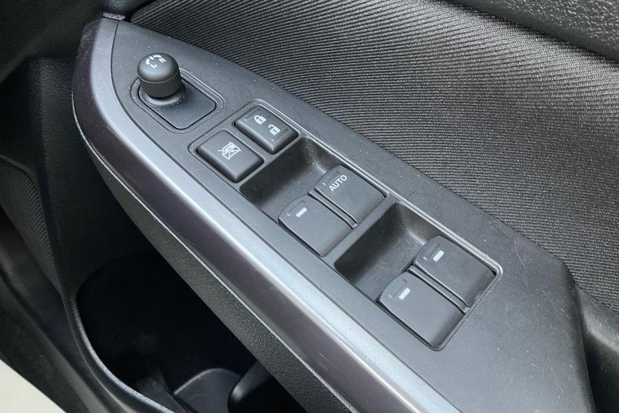 Suzuki VITARA Photo autoimg-5c0918ef012bf9be13025a85ac466cb9698b360a.jpg