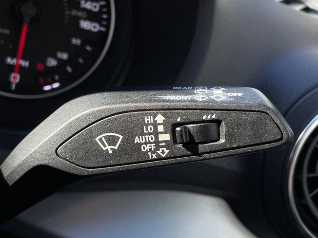 AUDI Q2 Photo 37