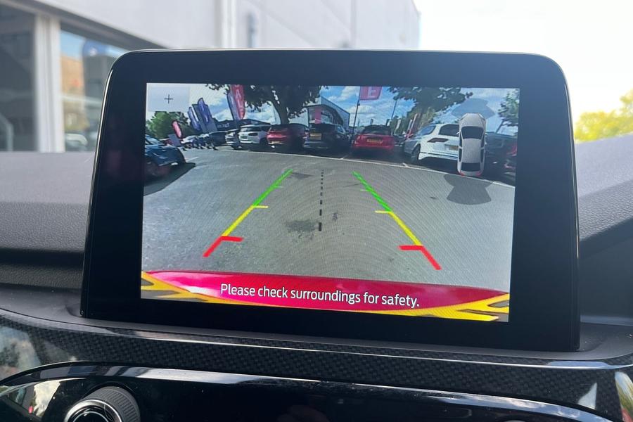 Ford KUGA Photo autoimg-5c0c1ecf987812e1edc20d2a2e6738c23f502f86.jpg