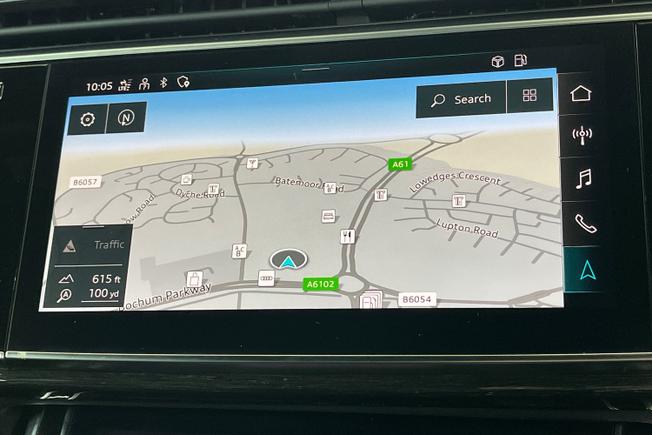 AUDI Q7 Photo 14