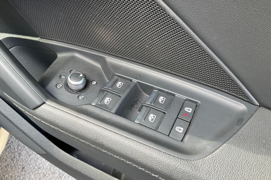 Audi A3 Photo autoimg-5c11a414425428f053bc37ce07f47861d2ef2092.jpg