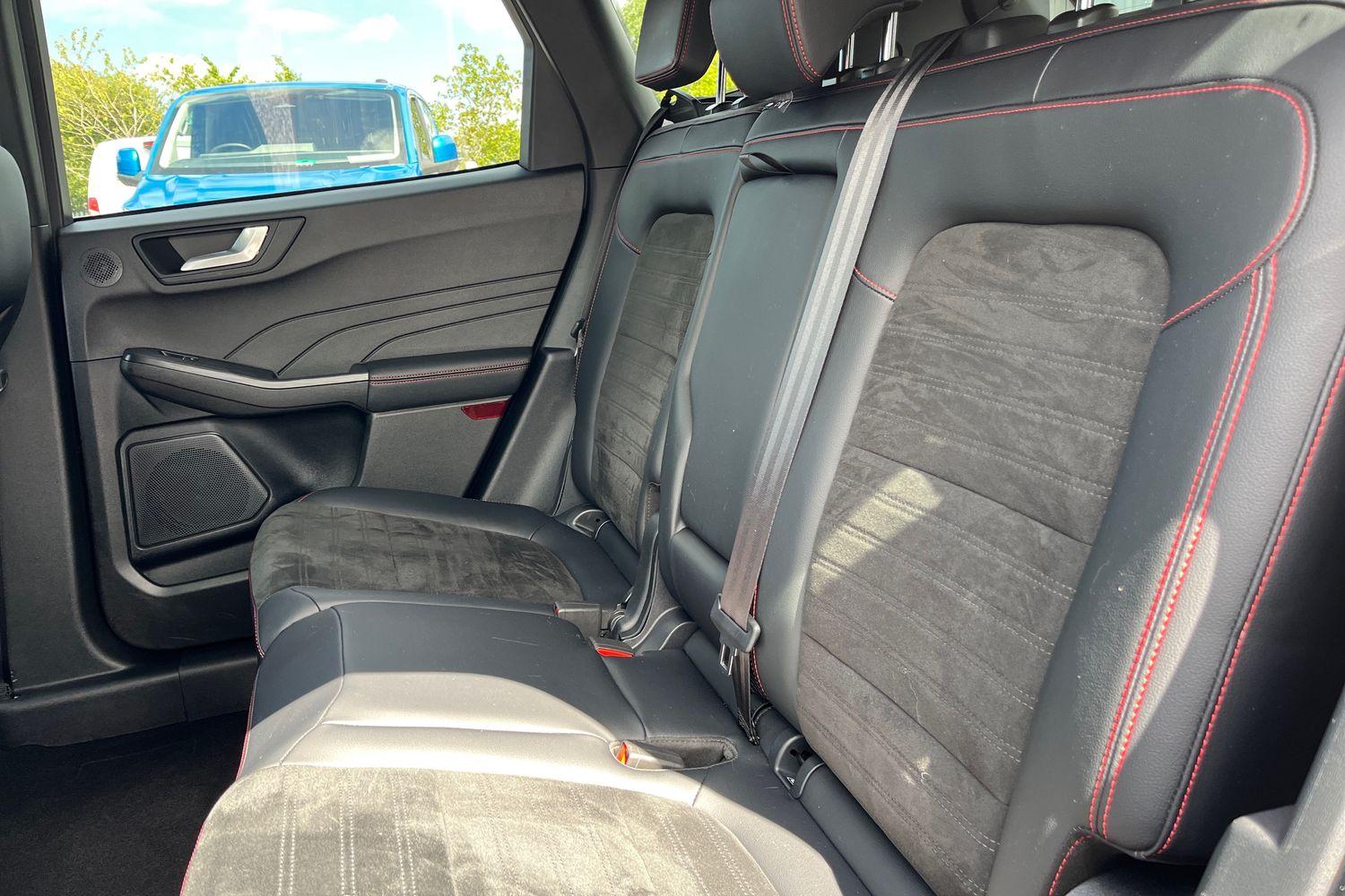 Ford KUGA Photo 19