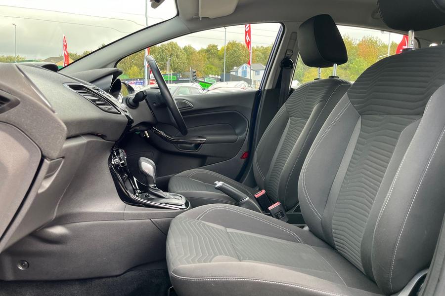 Ford Fiesta Photo autoimg-5c16c71ea76f4b9137df9b9ccfca9601b6cf5bc1.jpg