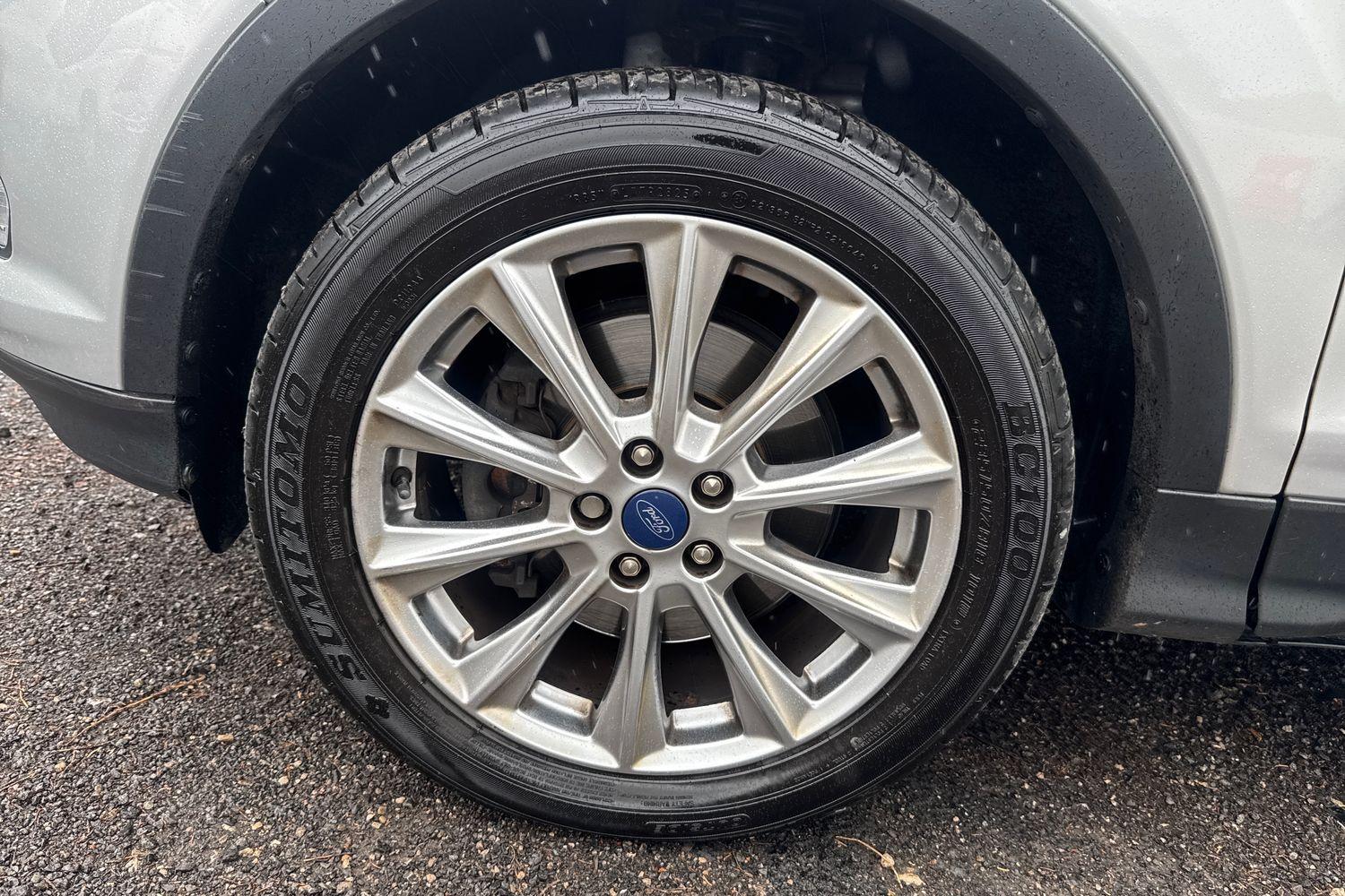 Ford KUGA Photo 39