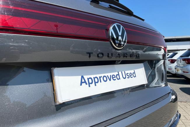 VOLKSWAGEN Touareg Photo 21