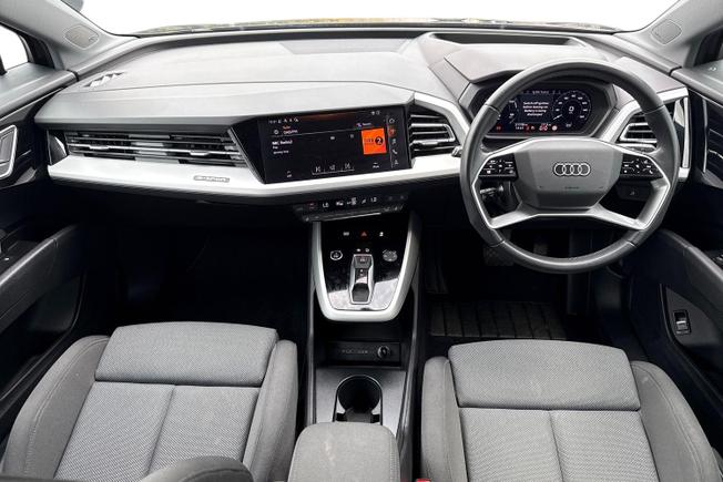AUDI Q4 E-Tron Photo 10