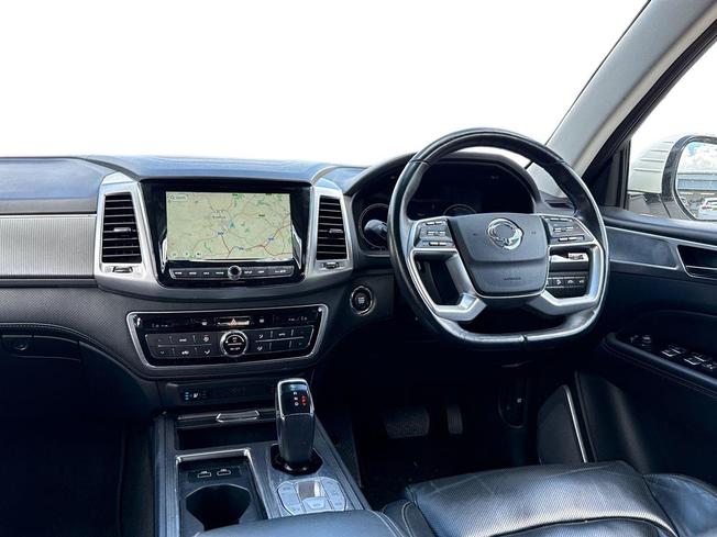 SSANGYONG Rexton Photo 11