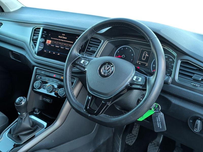 Used Volkswagen T-Roc NU69UJR 10