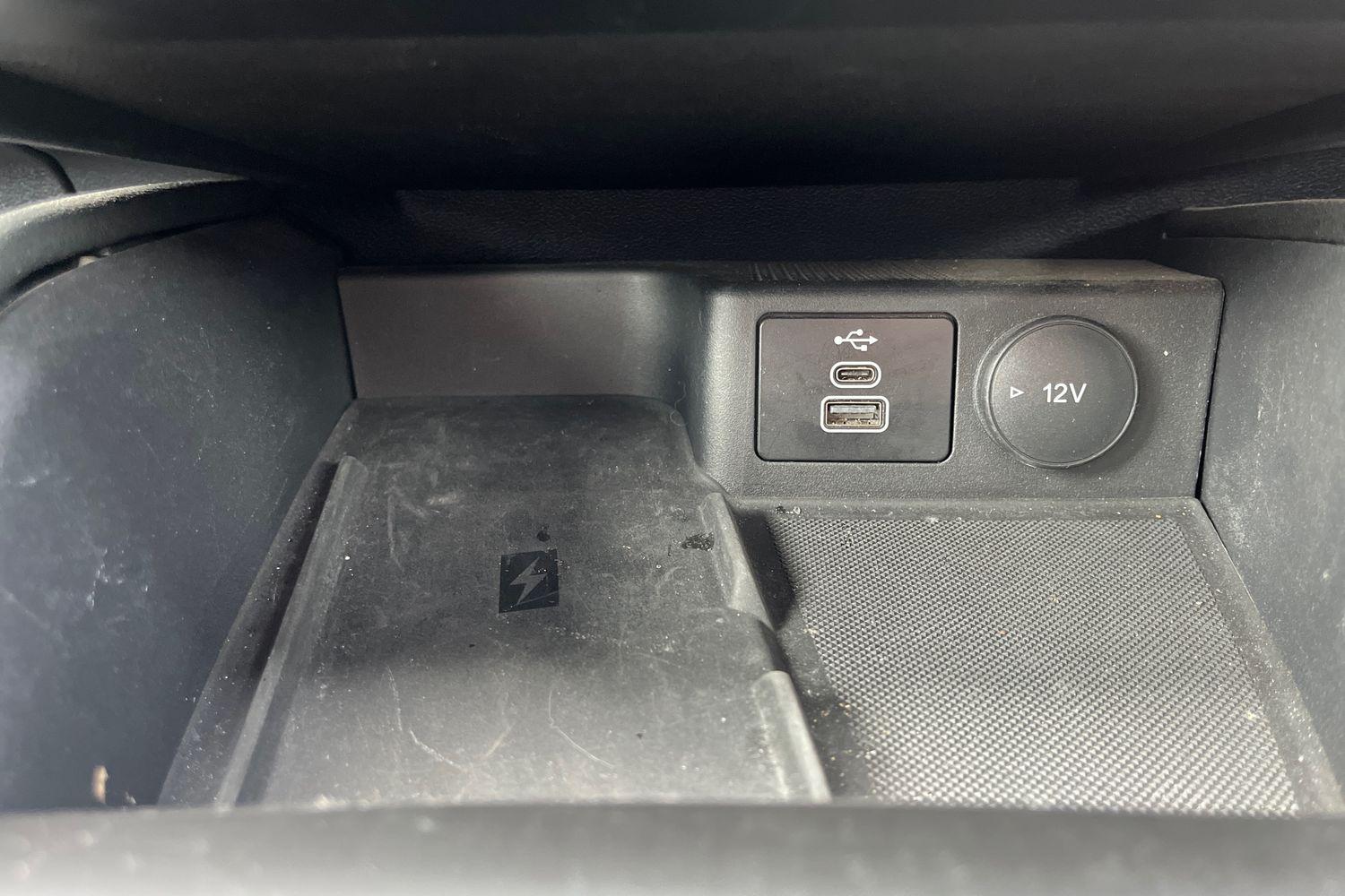 Ford Kuga Photo 37