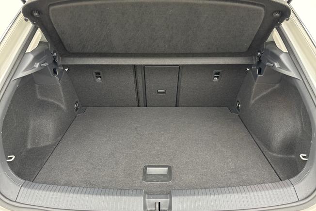 VOLKSWAGEN T-Roc Photo 12