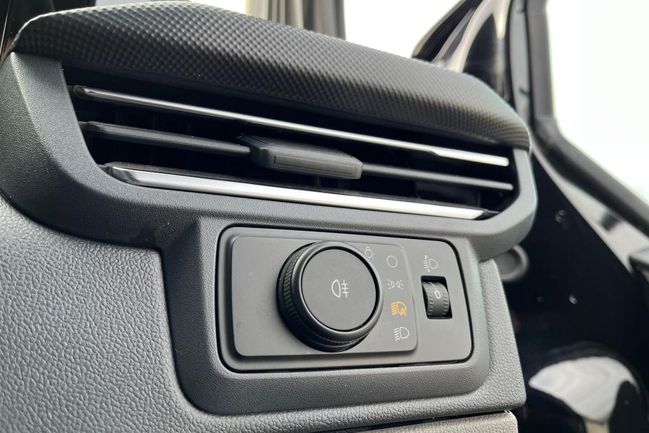 Used Ford TRANSIT CUSTOM WT25FXB 36