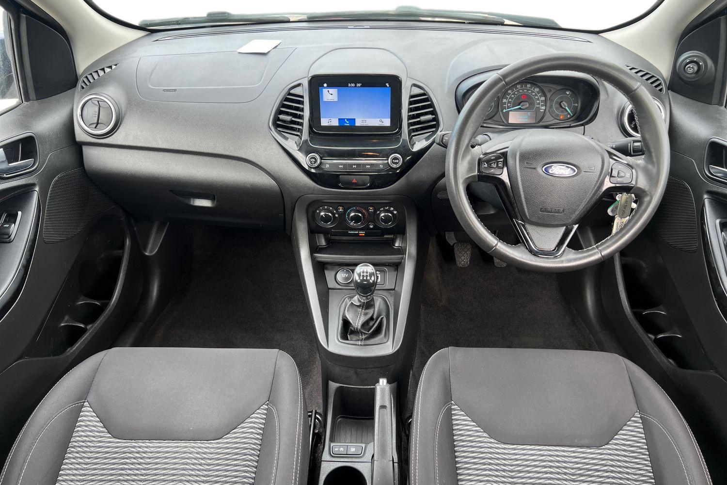 Ford KA+ Photo 9