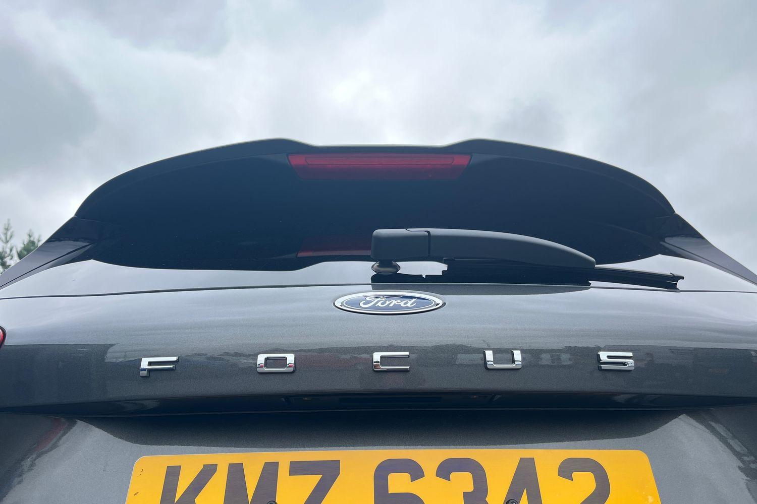 Ford FOCUS Photo 22