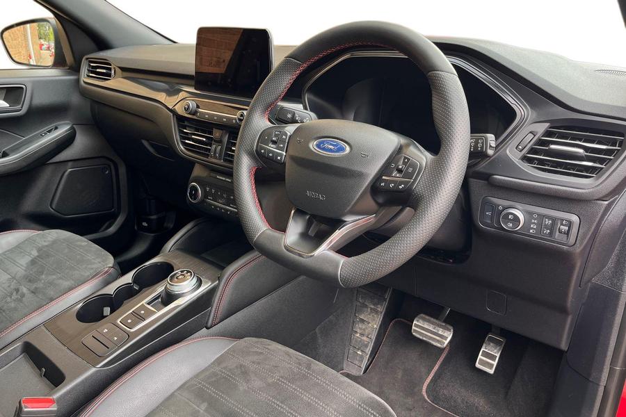 Ford KUGA Photo autoimg-5c262d7b99e2121c4dcf04ec59fed861c6edeeb8.jpg