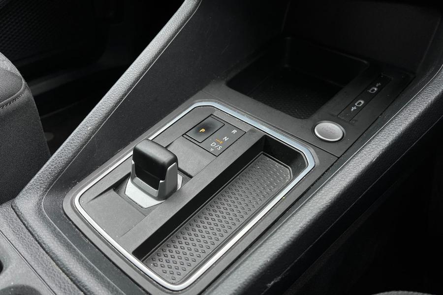 Ford Tourneo Connect Photo autoimg-5c26533e336ac43c166857e147060351b16ddf50.jpg