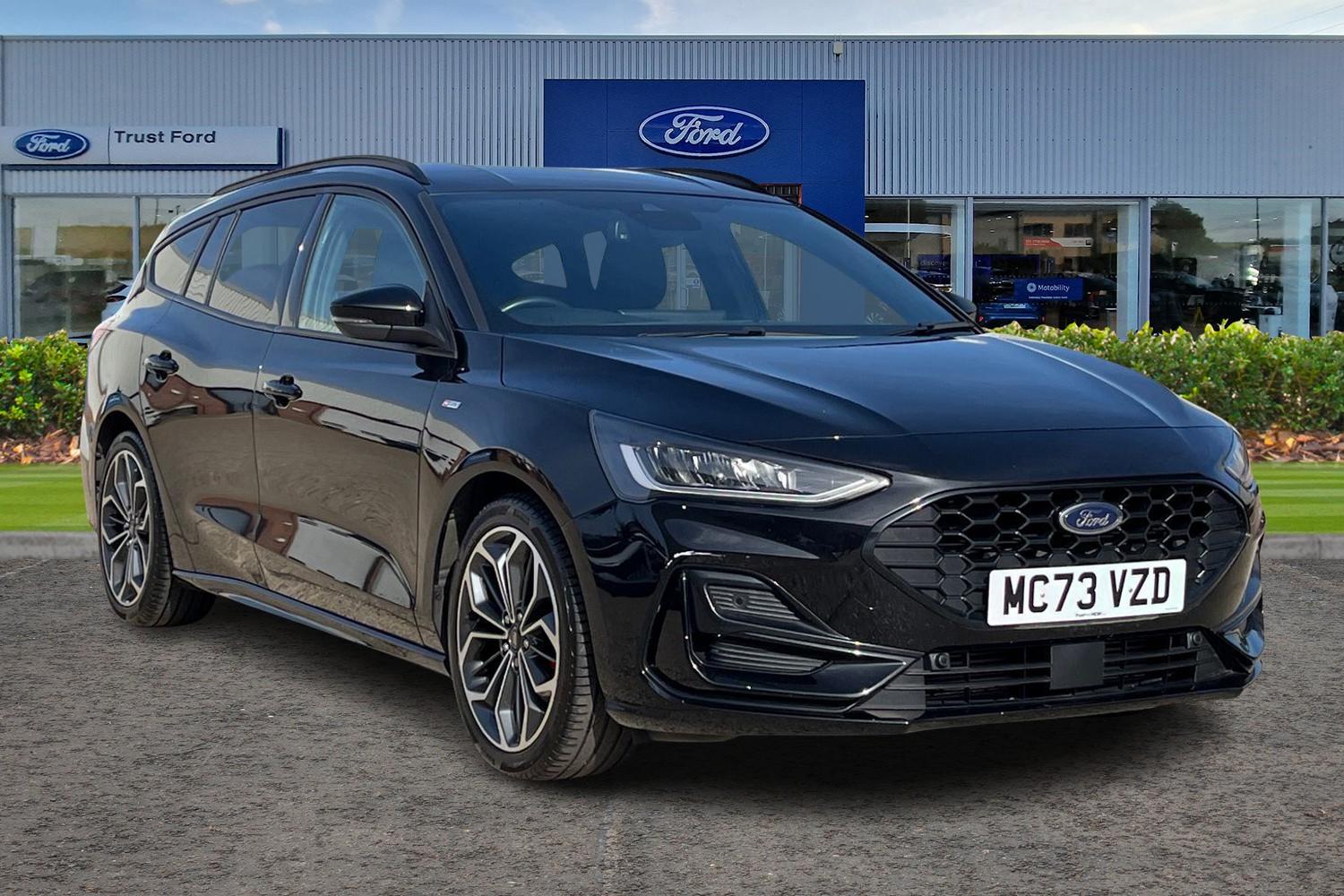 Ford Focus Photo 0
