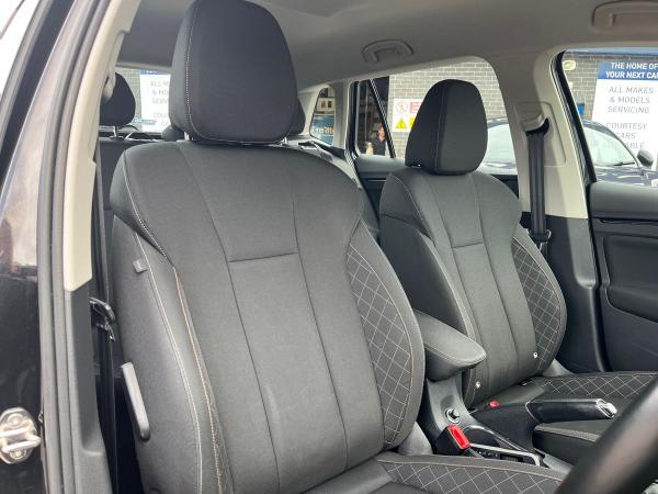 Skoda Kamiq Photo autoimg-5c28590c77f5593e8c9058f94bc187f7f032cbb6.jpg