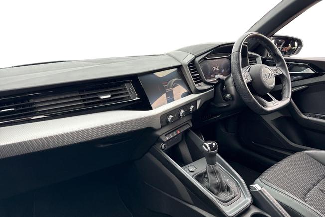 AUDI A1 Photo 2