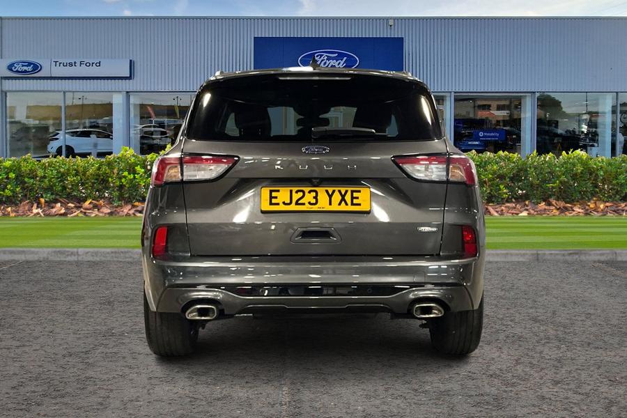 Ford KUGA Photo autoimg-5c2b59a25d8ddf170e966cc2360ba05898336b55.jpg