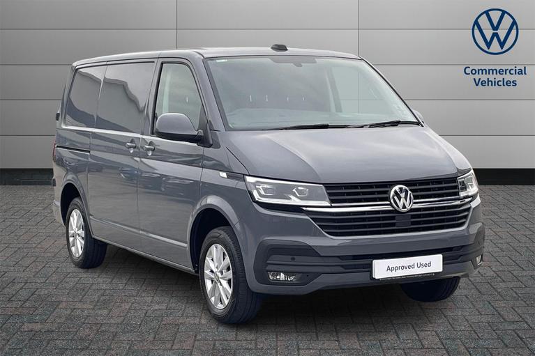 Used 2023 VOLKSWAGEN Transporter T28 Highline DSG FWD SWB Euro 6 150ps *SAT NAV*TWIN SLIDING DOORS*LED LIGHTS* Pure Grey at JCT600