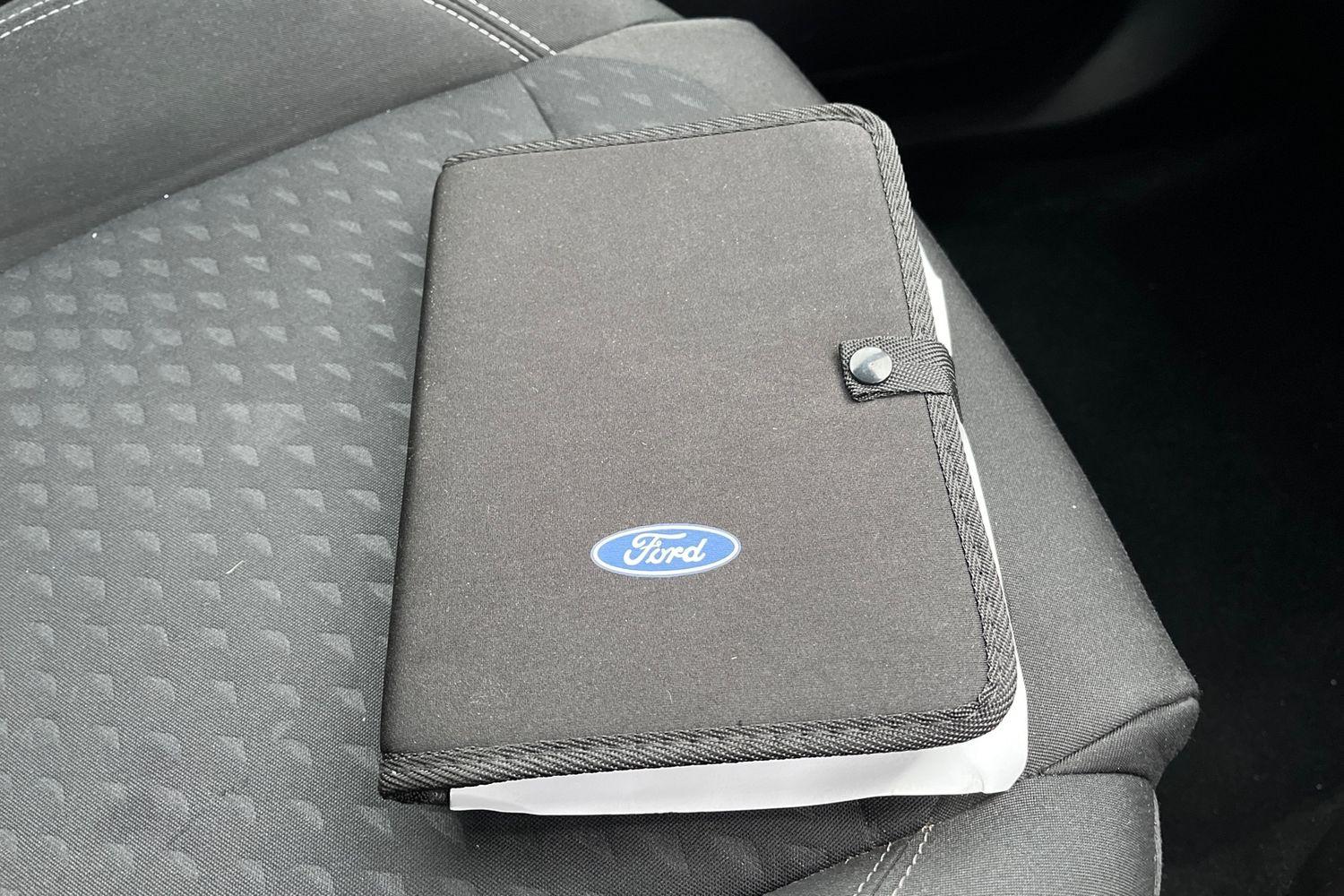 Ford FIESTA Photo 35