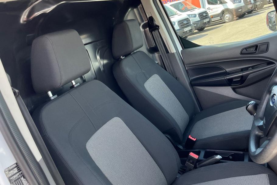 Used Ford TRANSIT CONNECT YO73XBB 31