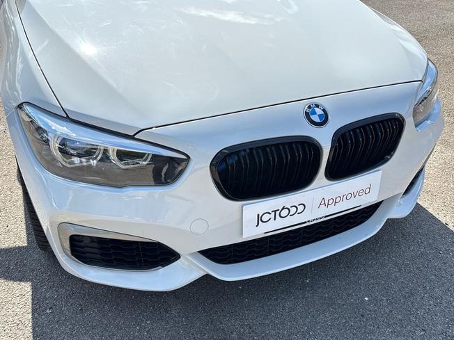 BMW 1 Series Photo 31