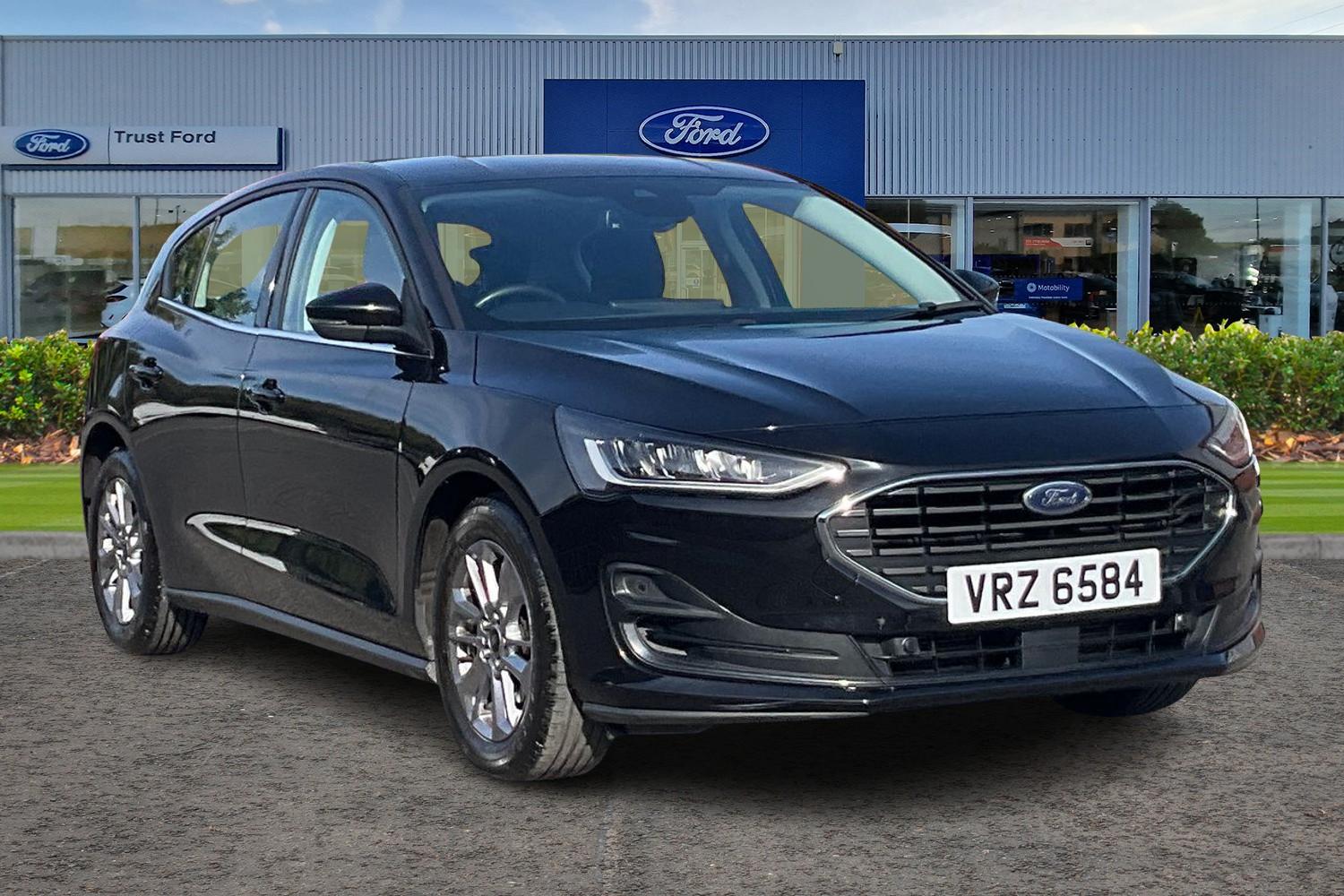 Ford Focus Photo 0