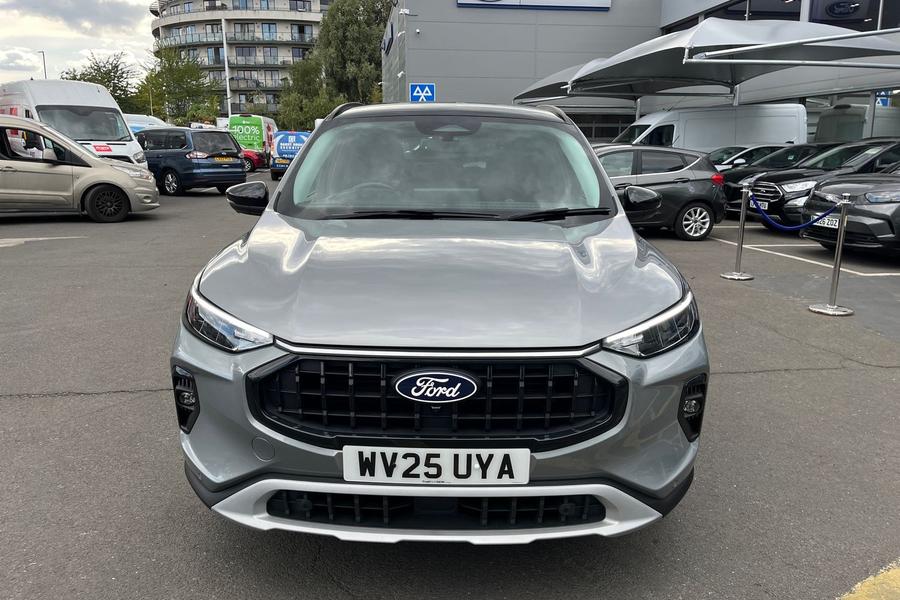 Ford KUGA Photo autoimg-5c386d29494b4b91e2c8e008bbab73bb4e08bc11.jpg