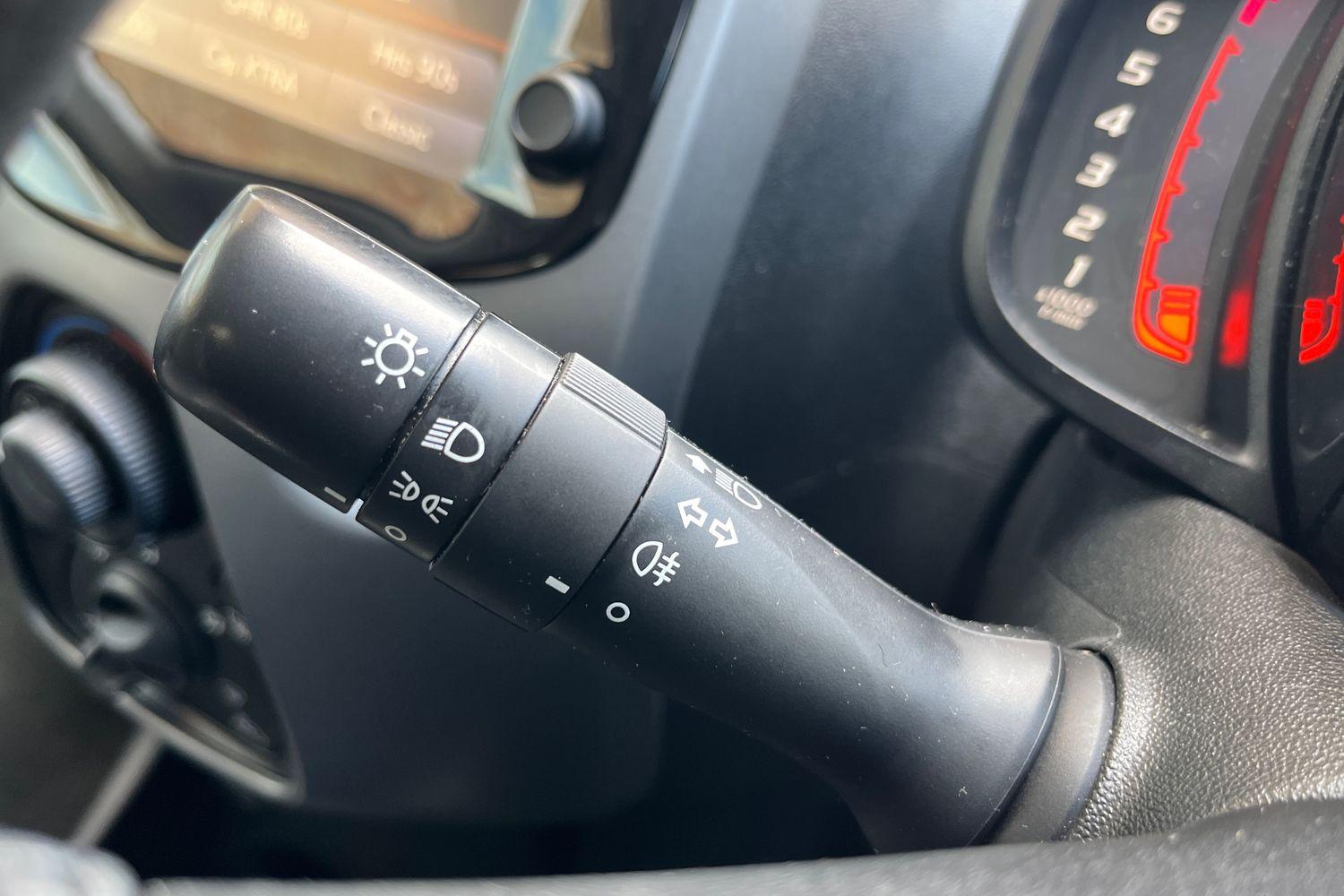 Toyota AYGO Photo 13