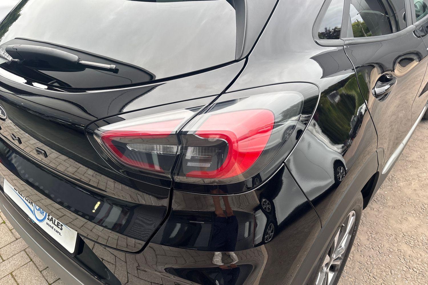 2026 Ford Puma 1.0 MHEV Titanium 5dr Petrol Hybrid Manual Euro 6 (s/s) (125 ps) in Black with 12k - vehicle photo 10 for sale on PureCar