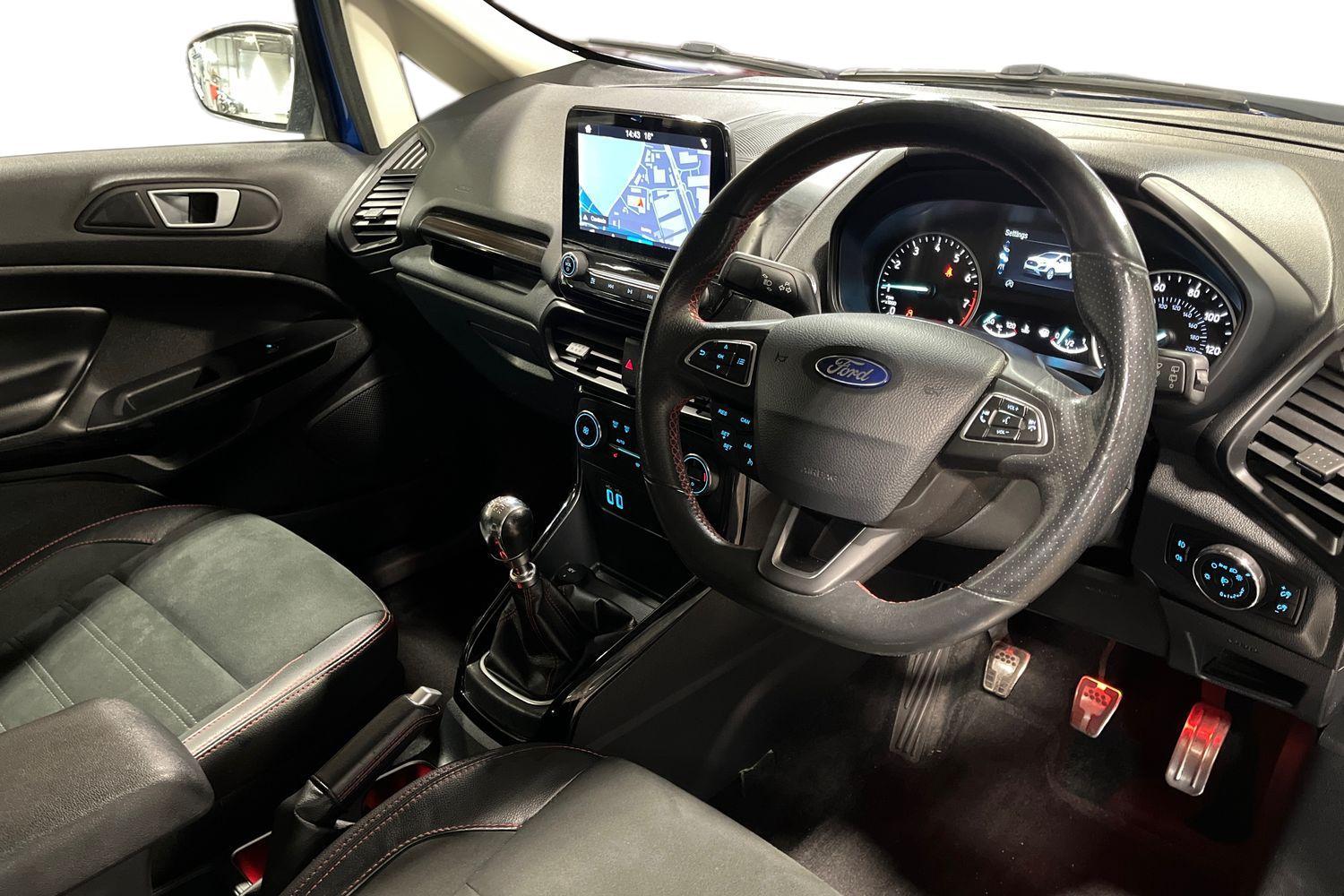 Ford EcoSport Photo 8