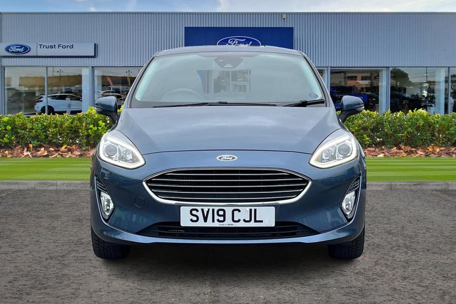 Ford FIESTA Photo autoimg-5c459f0361f3dac70a7c9251eb5736dfa0fffc31.jpg