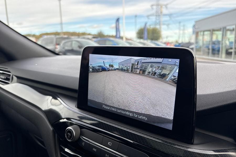 Ford KUGA Photo autoimg-5c480b88412e1dd479981ffc8c9c857dbb319bdb.jpg