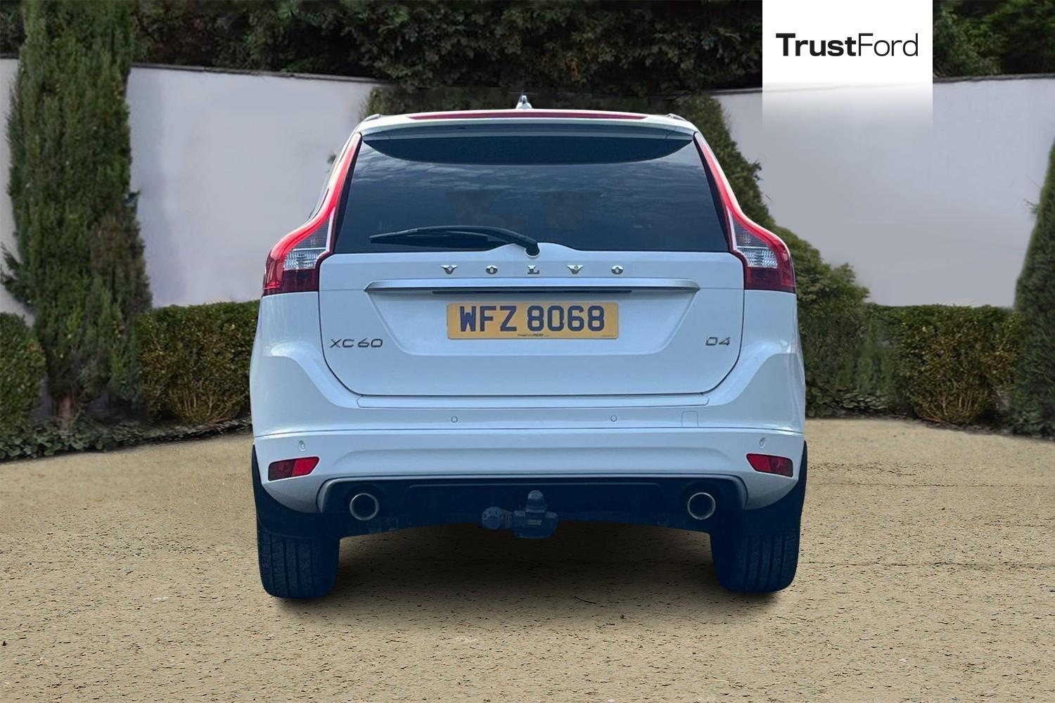 Volvo XC60 Photo 6