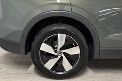 VOLKSWAGEN Tiguan Photo 5