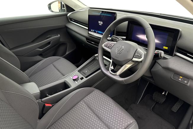 VOLKSWAGEN T-Roc Photo 6