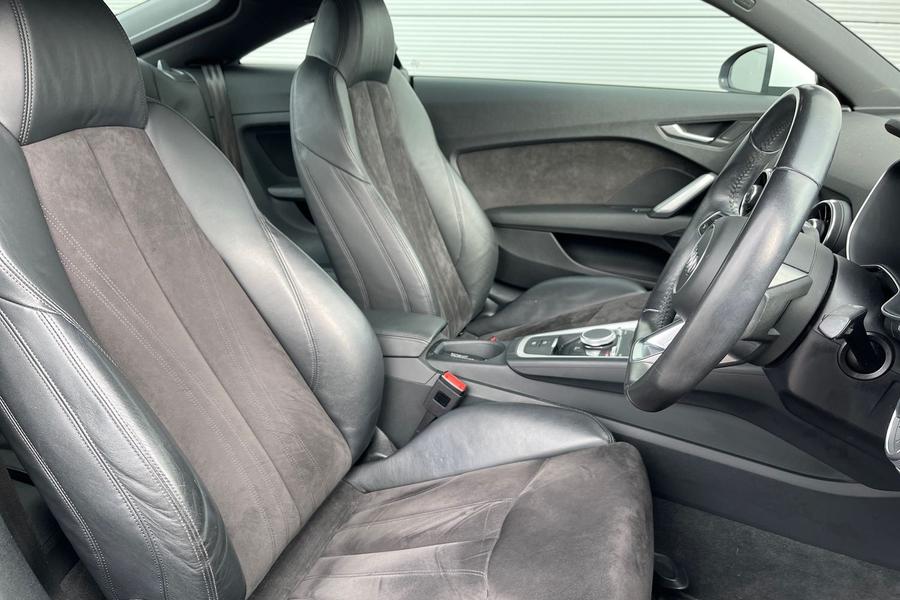 Audi TT Photo autoimg-5c51bc77a71b28ac9aadb9e57c24ef539384b7d6.jpg