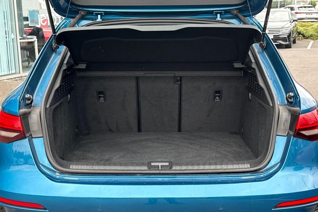 AUDI A3 Photo 12