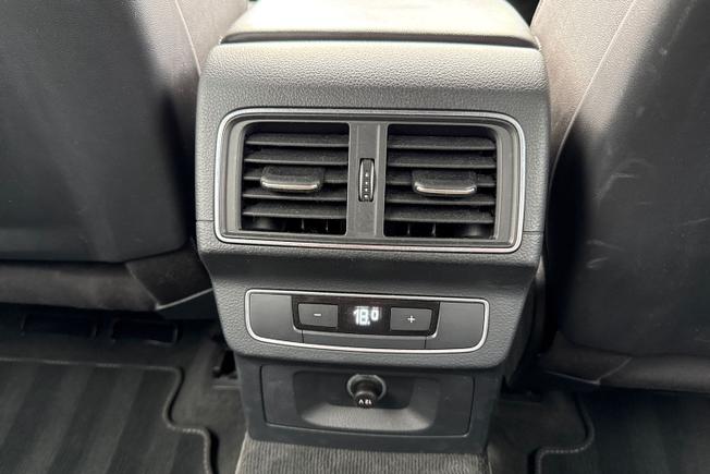 AUDI Q5 Photo 47