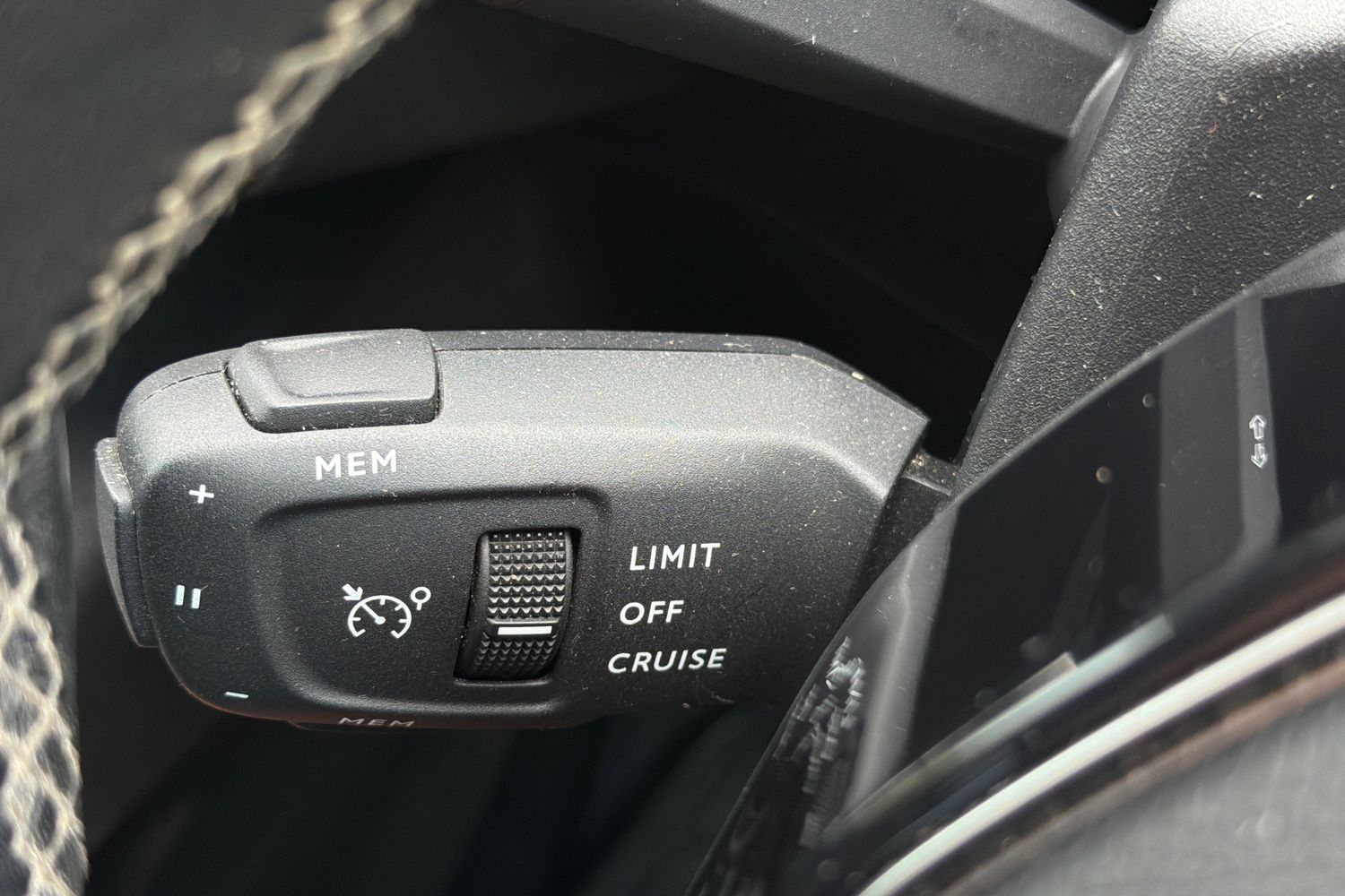Peugeot 5008 Photo 37