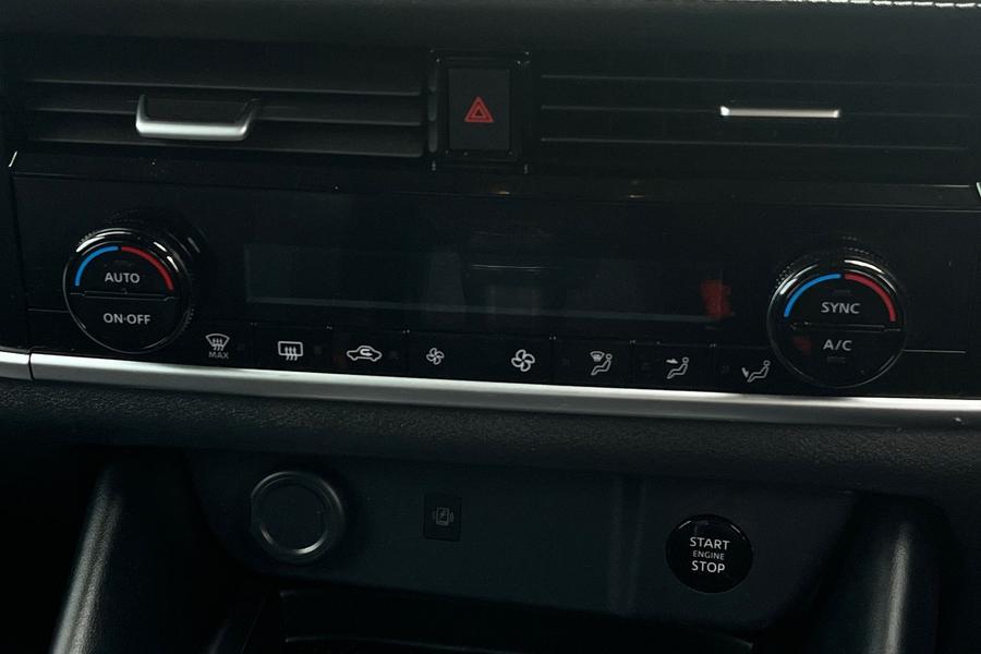 Nissan QASHQAI Photo autoimg-5c5f60b579e4fb9391124986ccf29c84d5cc2698.jpg