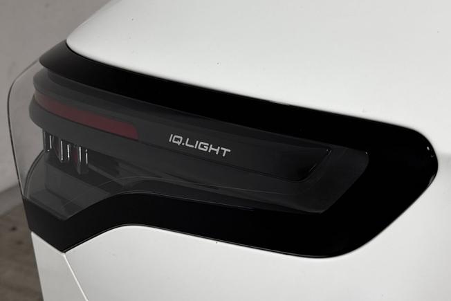 VOLKSWAGEN Tiguan Photo 32